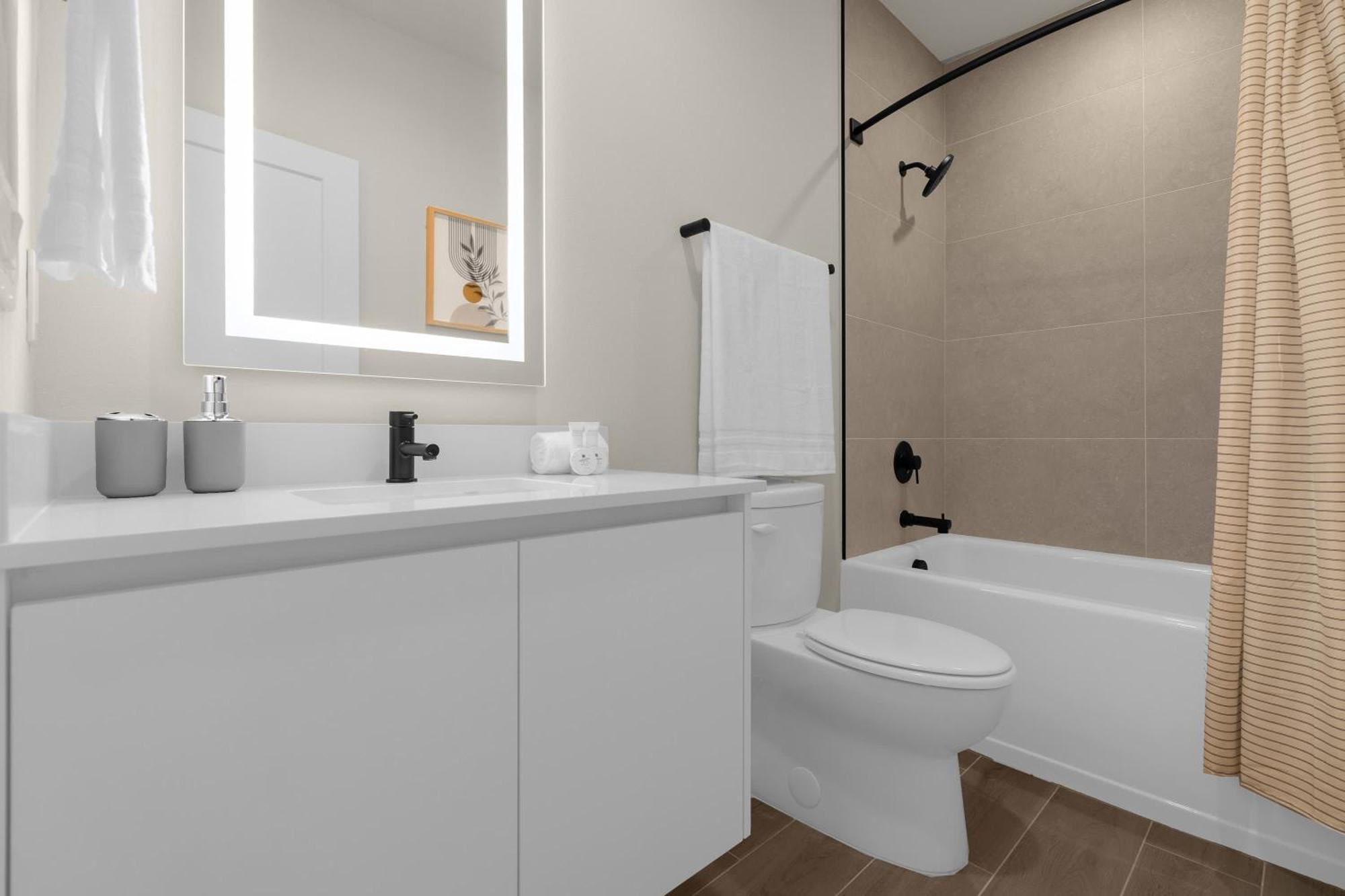 Upstay - Townhouse With Private Pool And Foosball أورلاندو المظهر الخارجي الصورة
